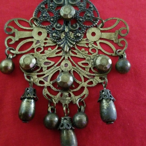 Antique Goldtone Chandelier Earrings - Picture 3 of 7